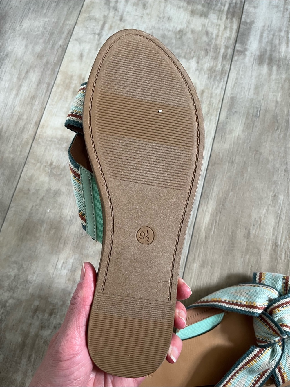 Universal Thread sandals - Picture 5 of 7